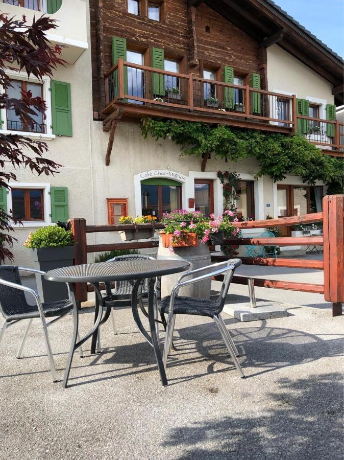 Café Cher-Mignon et Chambres d'hôtes Chermignon-d'en Haut Esterno foto